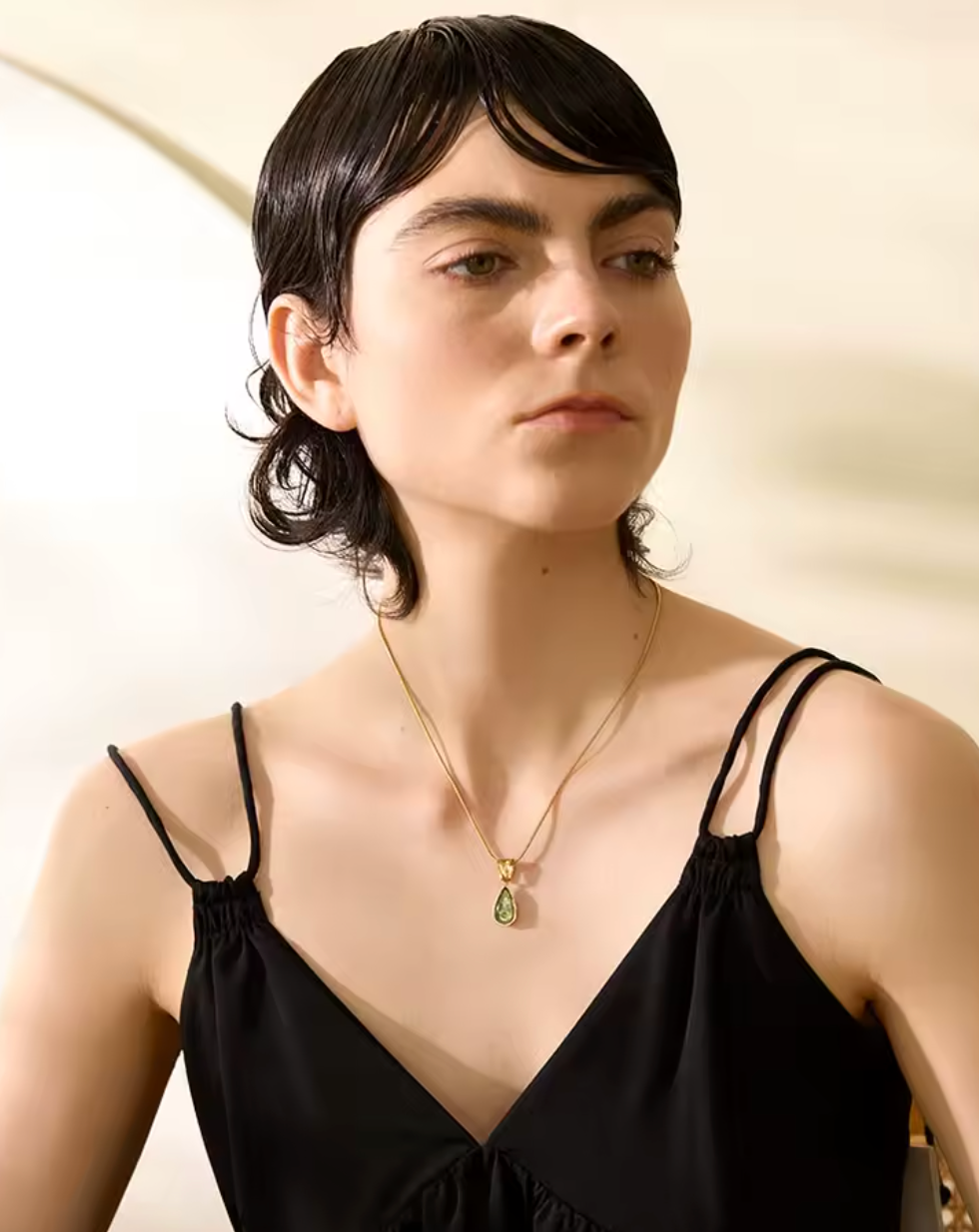 Stylish Green Glass Crystal Water Drop Pendant Necklace